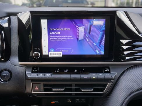 New 2026 Toyota Camry SE FWD image 11