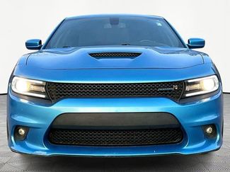 Used 2018 Dodge Charger R/T Scat Pack video 2