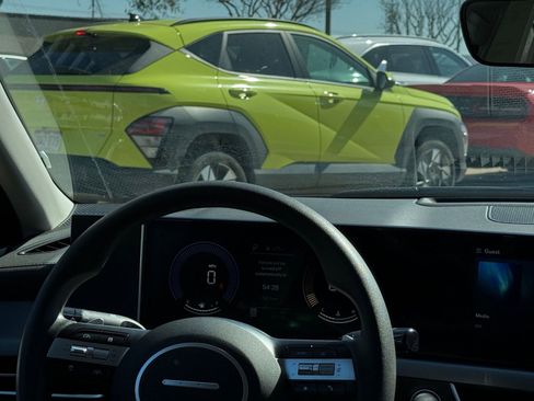 Used 2025 Hyundai Sonata SEL image 34