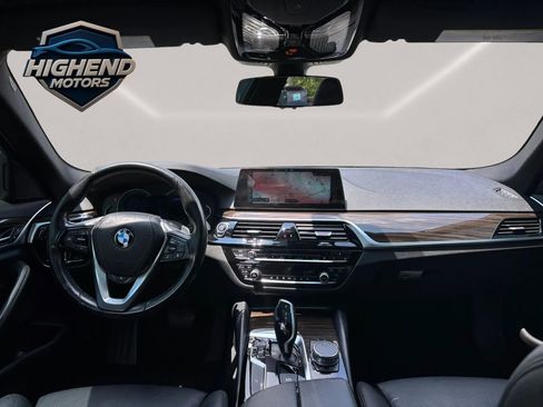 Used 2019 BMW 530i xDrive w/ Convenience Package image 20