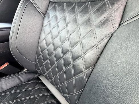 Used 2023 Mitsubishi Outlander SEL AWD/4WD image 22
