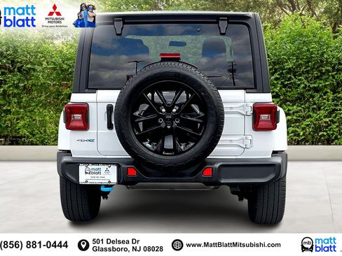 Used 2023 Jeep Wrangler Unlimited Sahara w/ Cold Weather Group image 5