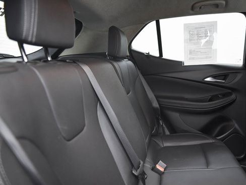 Used 2024 Buick Encore GX Sport Touring image 14