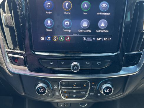 Used 2023 Chevrolet Traverse RS w/ LPO, Floor Liner Package AWD/4WD image 13