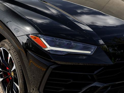 Used 2020 Lamborghini Urus image 14