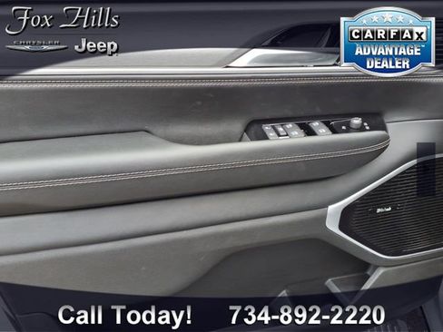New 2026 Jeep Grand Wagoneer L Limited AWD/4WD image 15