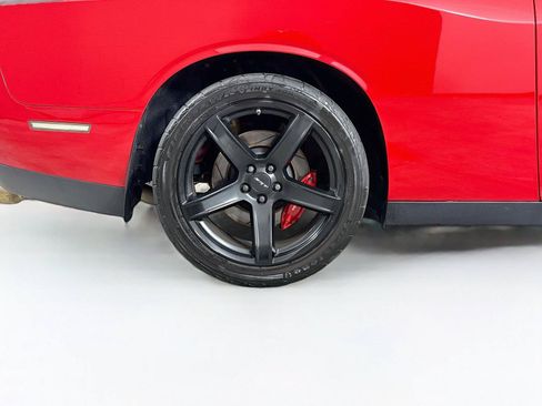 Used 2019 Dodge Challenger SRT Hellcat RWD image 14
