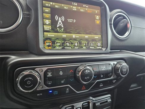 Used 2021 Jeep Wrangler Unlimited Sahara w/ Cold Weather Group image 23