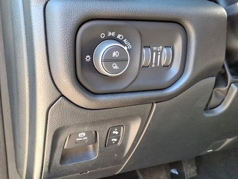 Used 2022 RAM 1500 Laramie image 18