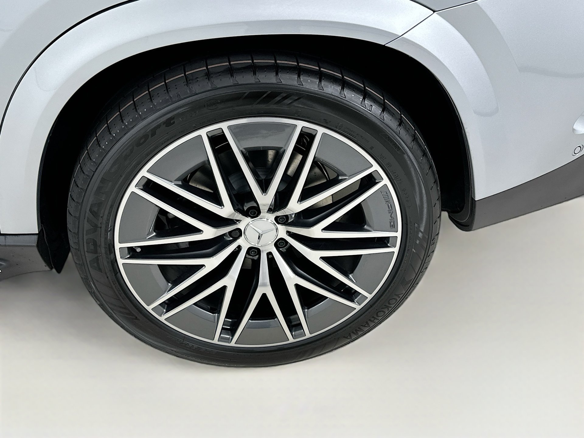 New 2026 Mercedes-Benz GLE 53 AMG 4MATIC Coupe image 33