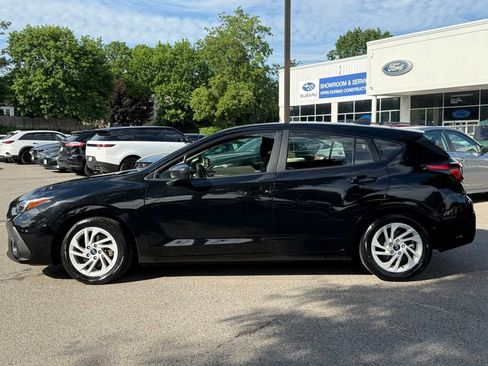 Used 2024 Subaru Impreza 2.0i AWD/4WD image 11