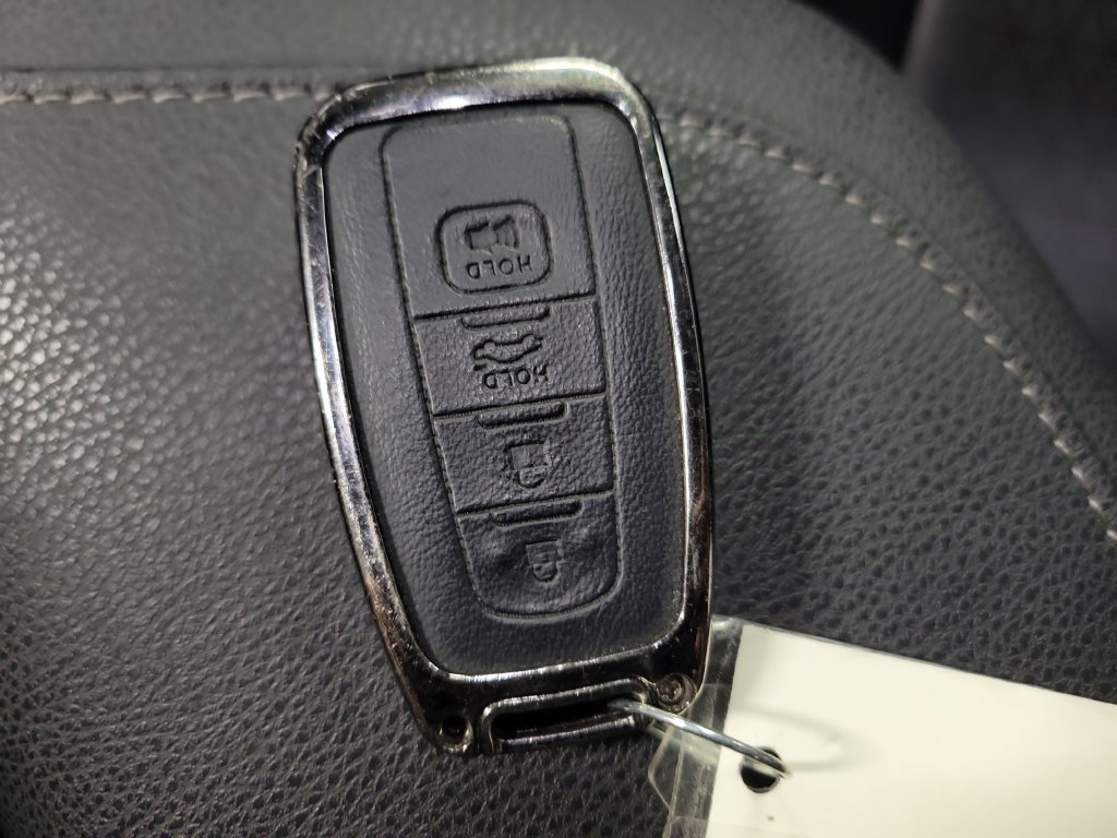 Used 2023 Toyota Camry XSE w/ Navigation Package FWD image 21