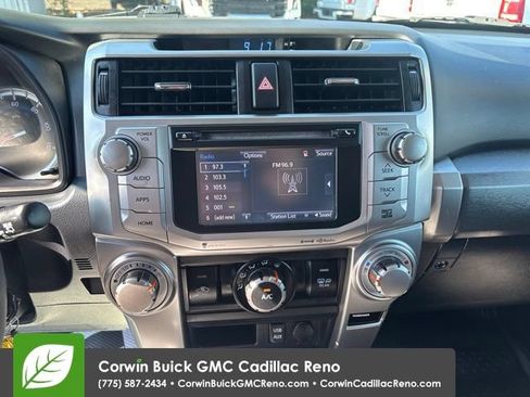 Used 2017 Toyota 4Runner SR5 AWD/4WD image 26