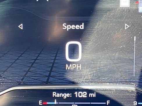 Used 2022 GMC Yukon XL SLT w/ SLT Luxury Package image 21