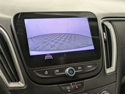 Used 2020 Chevrolet Malibu RS image 23