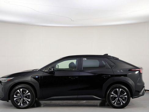 Used 2024 Subaru Solterra Premium image 45