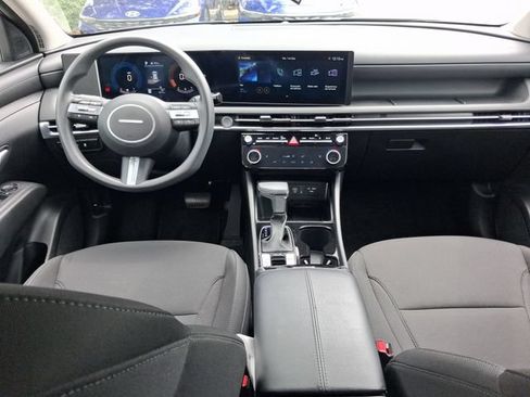 Used 2025 Hyundai Tucson SEL FWD image 7