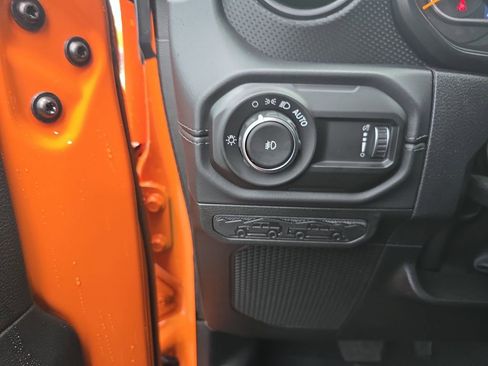 New 2026 Jeep Wrangler Unlimited Rubicon AWD/4WD image 25