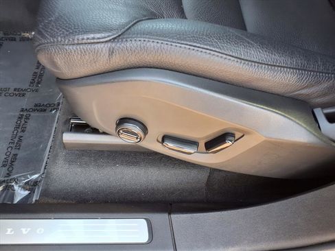 Certified 2024 Volvo XC90 B6 Core image 23