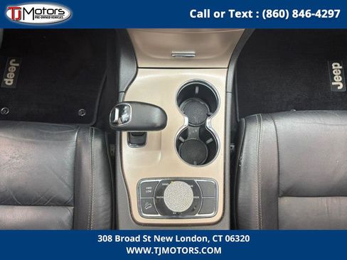 Used 2014 Jeep Grand Cherokee Limited image 19