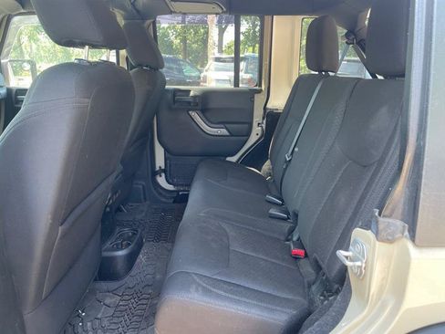 Used 2017 Jeep Wrangler Unlimited Sport w/ Quick Order Package 24S AWD/4WD image 11