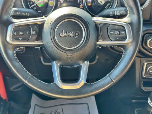 Used 2023 Jeep Wrangler Unlimited Sahara w/ Cold Weather Group image 22