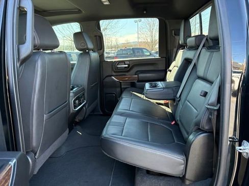 Used 2022 Chevrolet Silverado 3500 High Country w/ Technology Package image 20