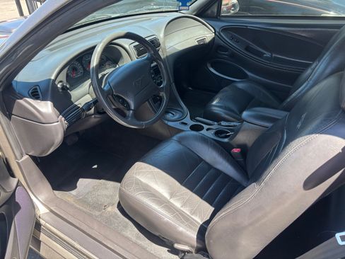 Used 2001 Ford Mustang GT RWD image 7