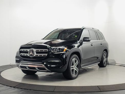 Used 2023 Mercedes-Benz GLS 450 4MATIC image 3