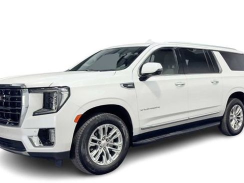 Used 2023 GMC Yukon XL SLT w/ SLT Premium Package RWD image 5