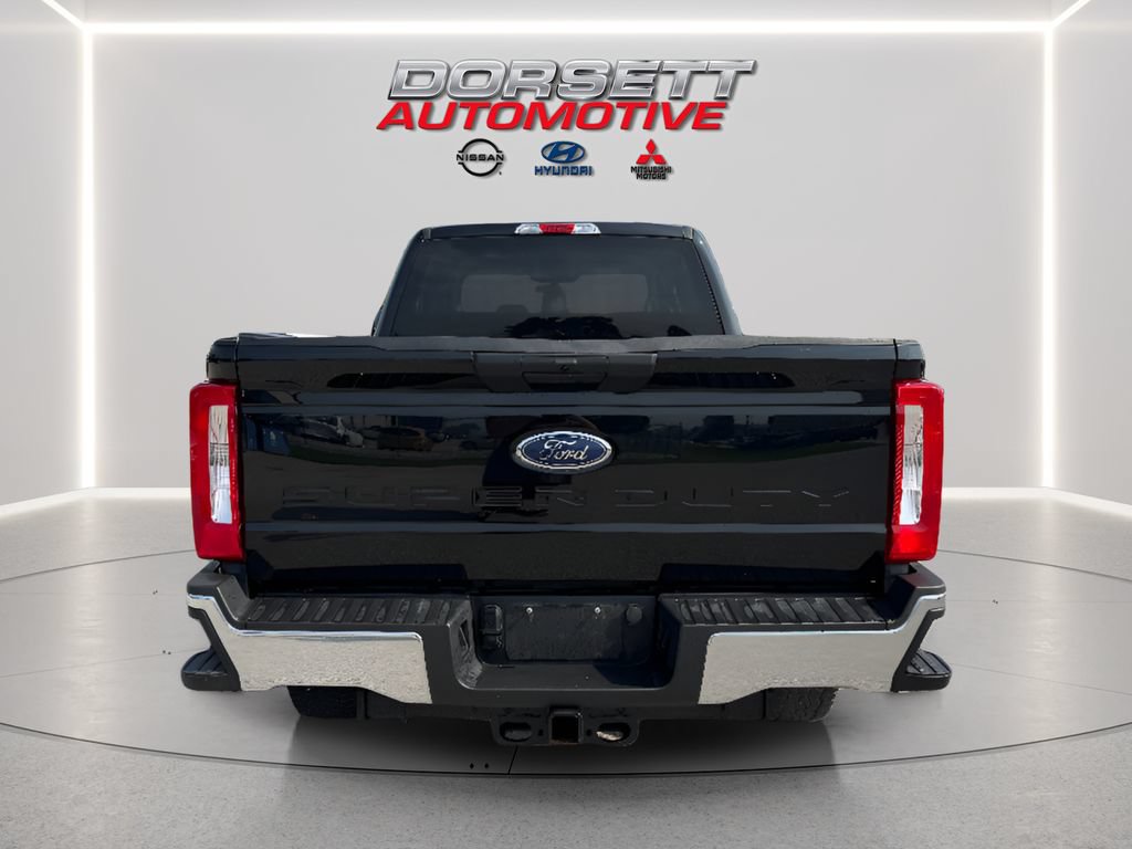 Used 2025 Ford F250 XLT w/ FX4 Off-Road Package AWD/4WD image 7