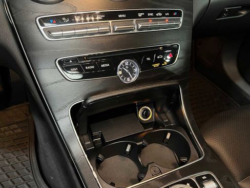 Used 2015 Mercedes-Benz C 300 4MATIC Sedan image 31