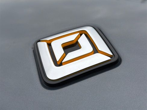 Used 2023 Rivian R1S Adventure image 16