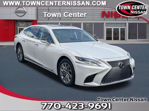 Used 2018 Lexus LS 500 w/ Accessory Package (Z2) RWD image 1