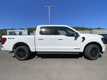 New 2025 Ford F150 XLT w/ Equipment Group 302A MID