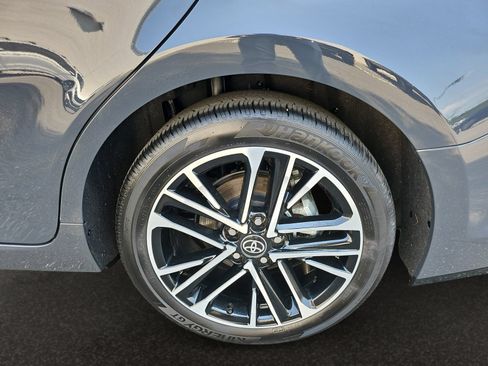 Used 2025 Toyota Camry XLE FWD image 46