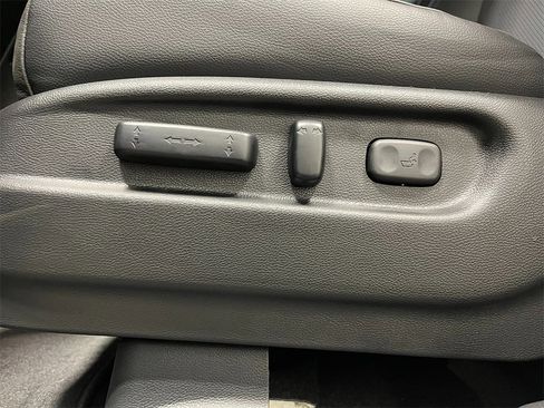 New 2026 Honda Ridgeline Black Edition image 11