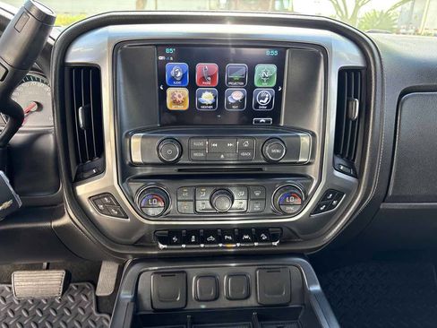 Used 2017 Chevrolet Silverado 1500 LTZ Z71 w/ LTZ Plus Package AWD/4WD image 23