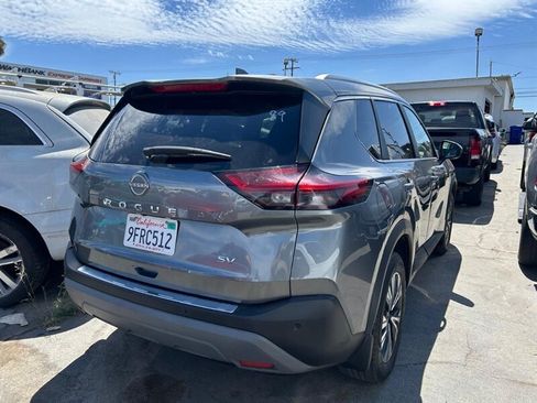 Used 2023 Nissan Rogue SV w/ SV Premium B Package FWD image 6