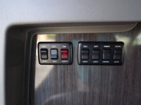 Used 2014 Mercedes-Benz Sprinter 3500 image 31