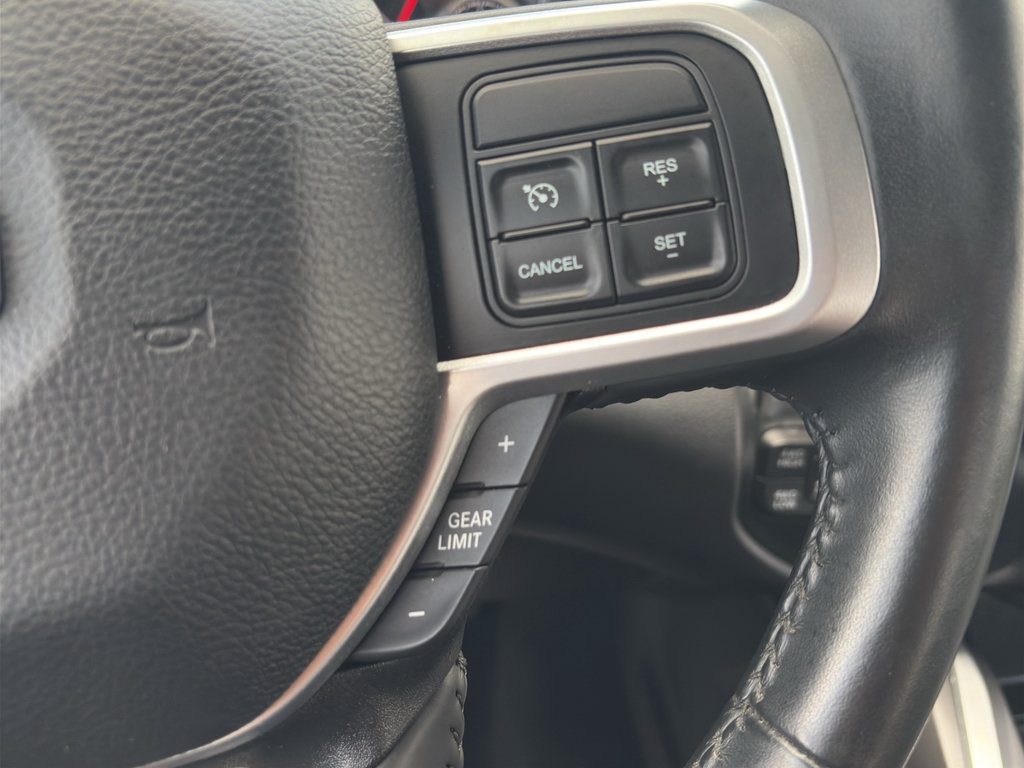 Used 2022 RAM 2500 Big Horn w/ Night Edition AWD/4WD image 14