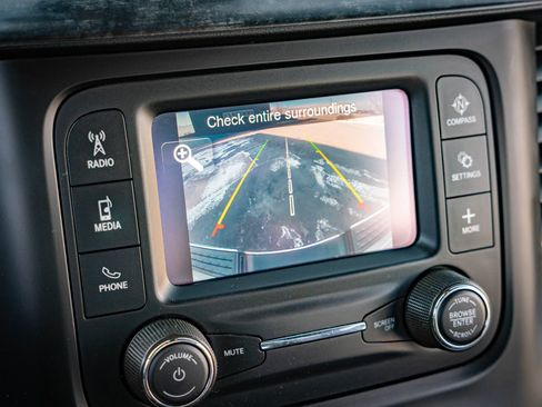 Used 2021 RAM 2500 Big Horn image 21