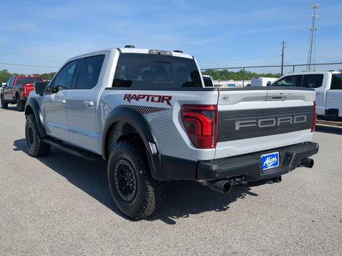 Used 2025 Ford F150 Raptor AWD/4WD image 5