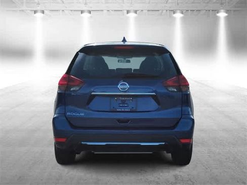 Used 2019 Nissan Rogue image 7