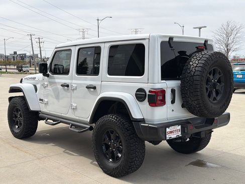 Used 2019 Jeep Wrangler Unlimited Sahara w/ Quick Order Package 24M Moab image 6