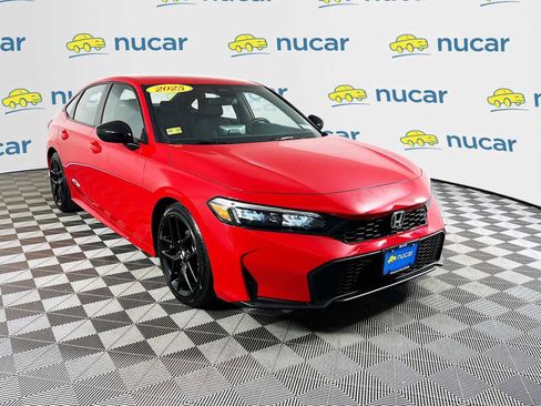 Used 2025 Honda Civic Sport image 1