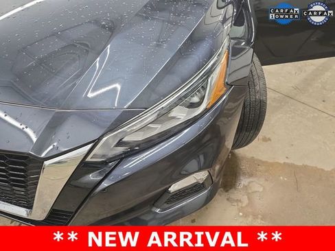 Used 2022 Nissan Altima 2.5 SV image 22