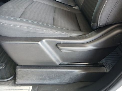 Used 2024 Chevrolet Silverado 2500 LT image 13