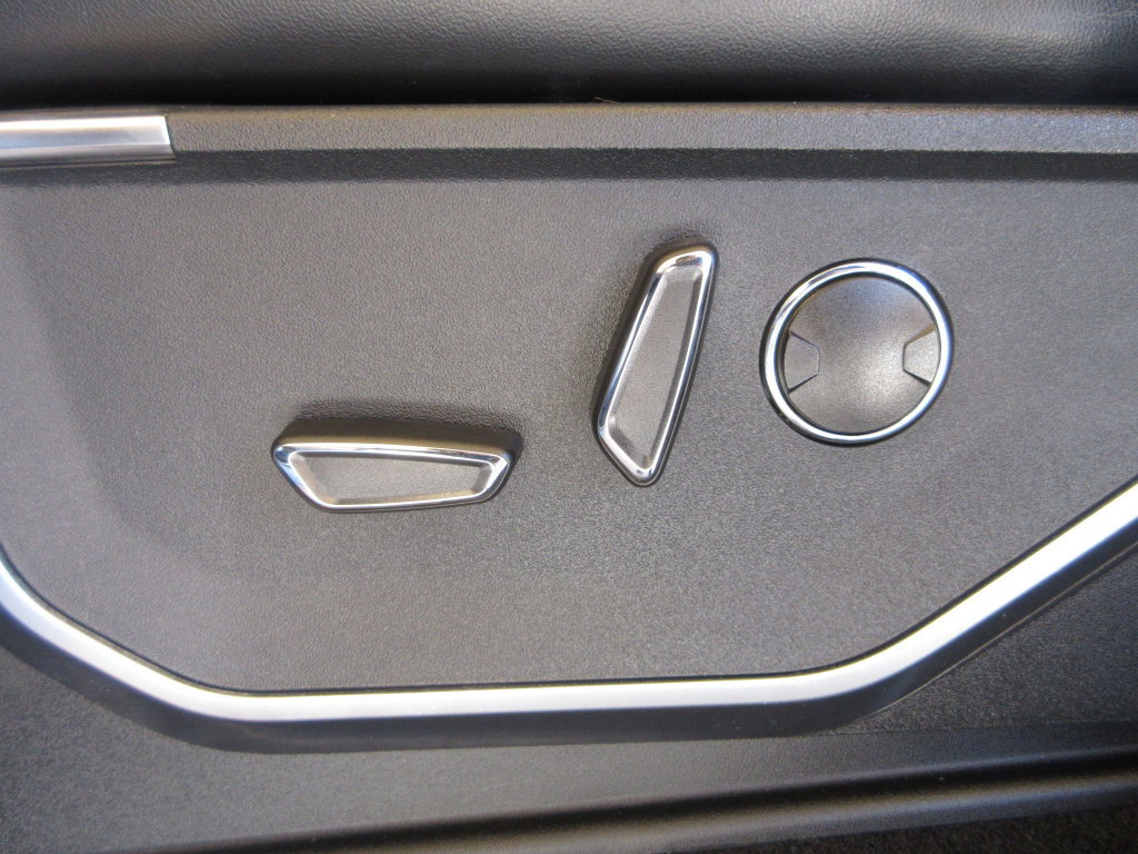 Certified 2024 Ford F150 Raptor AWD/4WD image 13
