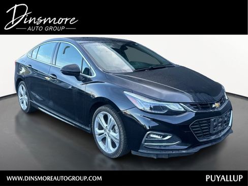 Used 2018 Chevrolet Cruze Premier w/ Premier True North Edition FWD image 1